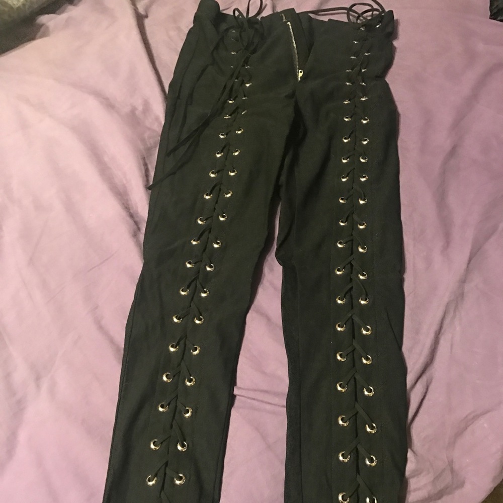Tie up black stretch pants